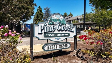 Welcome to this beautifully updated 2-bedroom, 1-bathroom condo - photo 29