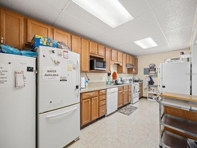 Welcome to this beautifully updated 2-bedroom, 2-bath home - photo 33