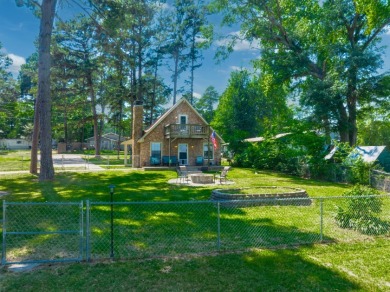 Waterfront Cottage Retreat with Guest Quarters on Lake Palestine - photo 38