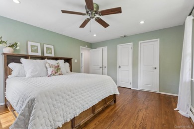 Set on a full acre and surrounded by mature trees and lush - photo 16