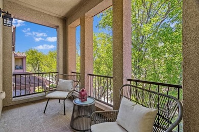 Welcome to your sun-drenched sanctuary in the prestigious Villas - photo 23