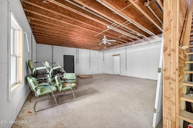Spacious Full-Brick Home with Endless Potential in Beautiful - photo 36