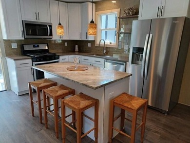 TWO BEAUTIFUL WATERFRONT HOMES! Imagine owning 2 waterfront - photo 29