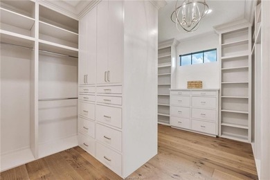 ****************LUXURY PROPERTY AUCTION: 22 JULY-5 AUGUST - photo 32