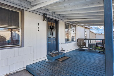 *** GORGEOUS RECENTLY REMODELED 3 BEDROOM / 2 BATH *** Open - photo 9