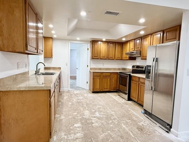 Rare opportunity to own a 3/2 home situated on 2.5 beautiful - photo 7