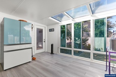 Beautiful well kept home with an open and spacious feel! large