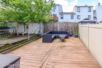 WELCOME TO 12 STRATFORD COURT THIS WELL MAINTAINED HOME WITH - photo 15
