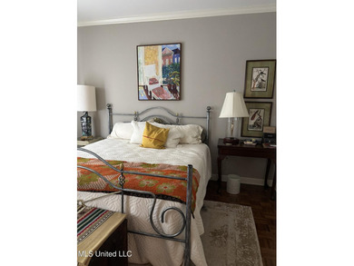 A rare find in Eastbrooke II! Spacious 3-story end unit with - photo 20