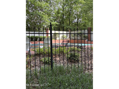 A rare find in Eastbrooke II! Spacious 3-story end unit with - photo 31
