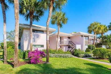 Lake Condo For Sale in Boynton Beach, Florida