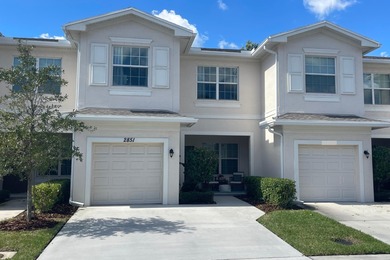 (private lake, pond, creek) Townhome/Townhouse For Sale in Port Saint Lucie Florida