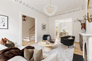 Located on a tree-lined townhouse block in the heart of Boerum - photo 1