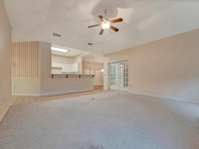 Well-maintained in Crown Colony with full home Generac Generator - photo 11