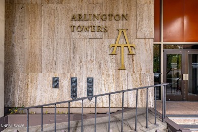 Stunning 2 Bed / 2 Bath High-Rise with Iconic City & River