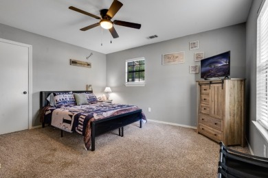 Waterfront Cottage Retreat with Guest Quarters on Lake Palestine - photo 17