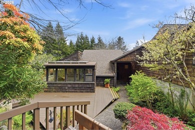 Custom townhouse tucked away on 3+ private, in-town acres - photo 5