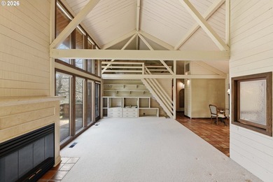 Custom townhouse tucked away on 3+ private, in-town acres - photo 8