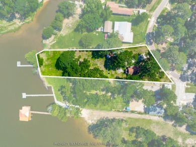 Waterfront Cottage Retreat with Guest Quarters on Lake Palestine - photo 48