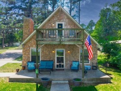 Waterfront Cottage Retreat with Guest Quarters on Lake Palestine - photo 29