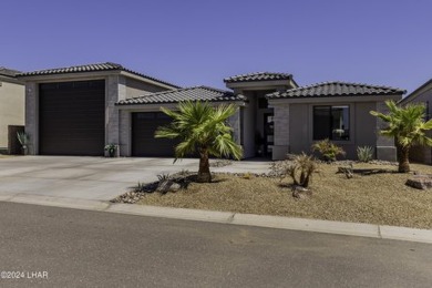 Lake Home Sale Pending in Lake Havasu City, Arizona