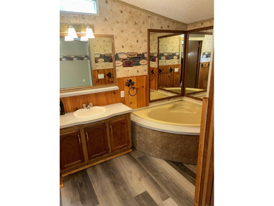 3 Bed - 2 Bath (1994) - 16x80 Mobile Home in Duck Inn Mobile - photo 18