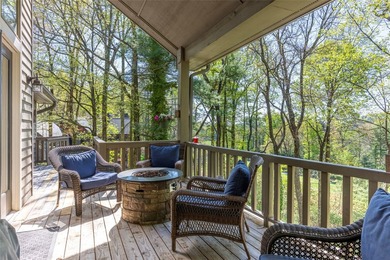 Set in the heart of Lake Toxaway's premier golf community, 516 - photo 26