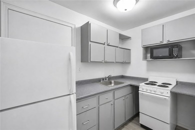 Mixed-use investment opportunity with over $30,000/year in - photo 27