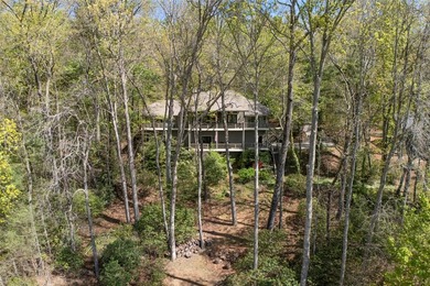 Set in the heart of Lake Toxaway's premier golf community, 516 - photo 43