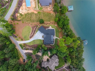Welcome to an extraordinary lakefront retreat in the prestigious - photo 50