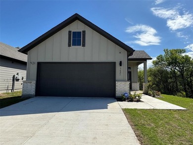 Lake Lavon Home For Sale in Farmersville Texas