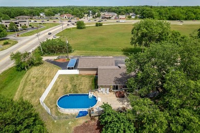 This exceptional 2,007 square foot ranch offers riverfront - photo 11