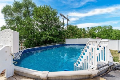 This exceptional 2,007 square foot ranch offers riverfront - photo 24