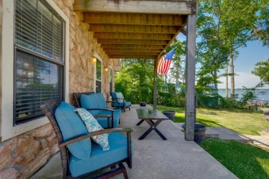 Waterfront Cottage Retreat with Guest Quarters on Lake Palestine - photo 26