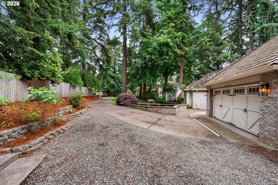 Tucked away on a quiet cul-de-sac in Wilsonville, this - photo 45