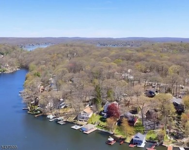 Rare opportunity to own a combined 0.42-acre waterfront property - photo 2