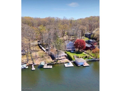 Rare opportunity to own a combined 0.42-acre waterfront property - photo 3