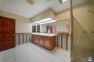 Luxury Ranch Estate on 12.86 Acres | Horse Property in El Centro - photo 33