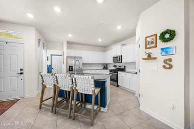 Opportunities like this are rare. This residence features the - photo 11