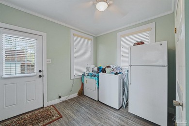 Welcome to 1101 E Baars St, a stunning fully renovated 3 bedroom - photo 11