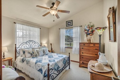 Nestled on a quiet dead-end street, this stunning two-story - photo 20