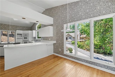 If you're searching for a home with distinctive character - photo 25