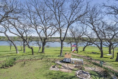 Nestled on a quiet dead-end street, this stunning two-story - photo 26