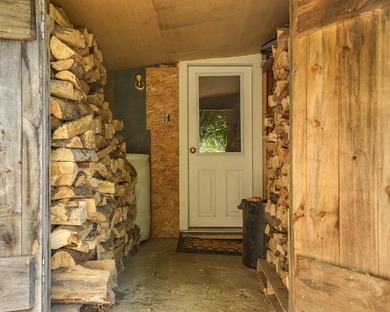 Humming with happiness, this year-round cottage-style home - photo 26