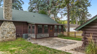 This charming cabin-style home has been completely redone and is - photo 2