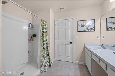 Opportunities like this are rare. This residence features the - photo 43