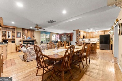 Private 6.6-Acre Estate with Pool, Guest Apartment & Workshop! - photo 9