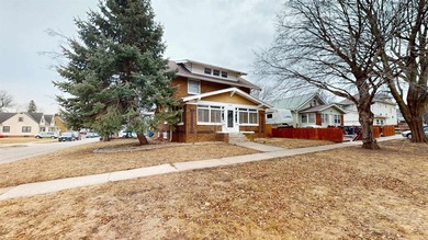 Storm Lake Home For Sale in Storm Lake Iowa