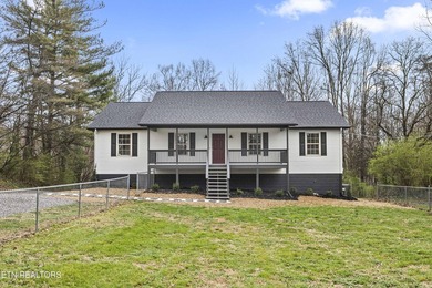 Melton Hill Lake Home Sale Pending in Knoxville Tennessee