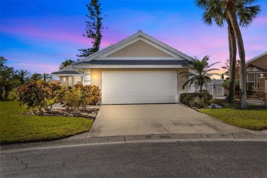 Lake Condo For Sale in Venice, Florida